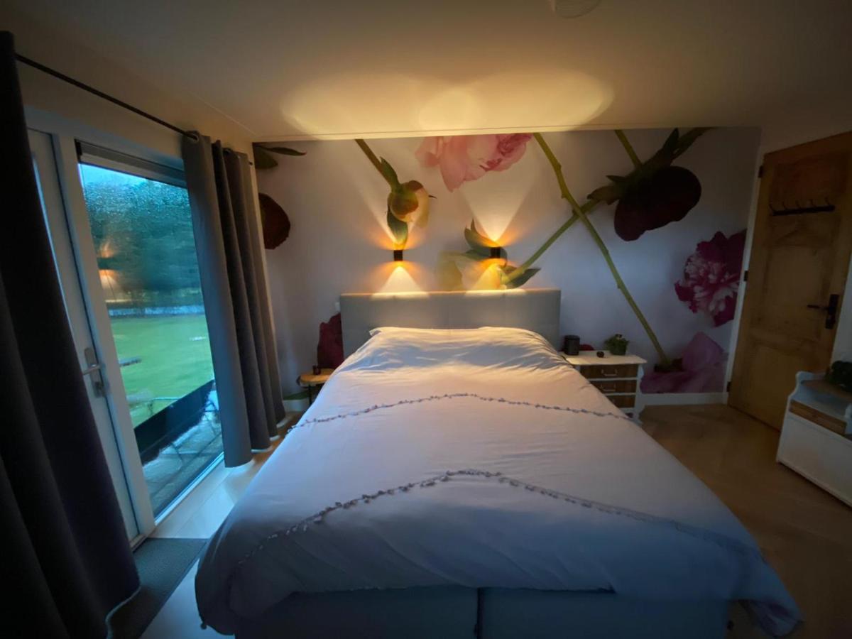 Paauwze Bed and Breakfast Rijnsburg Esterno foto